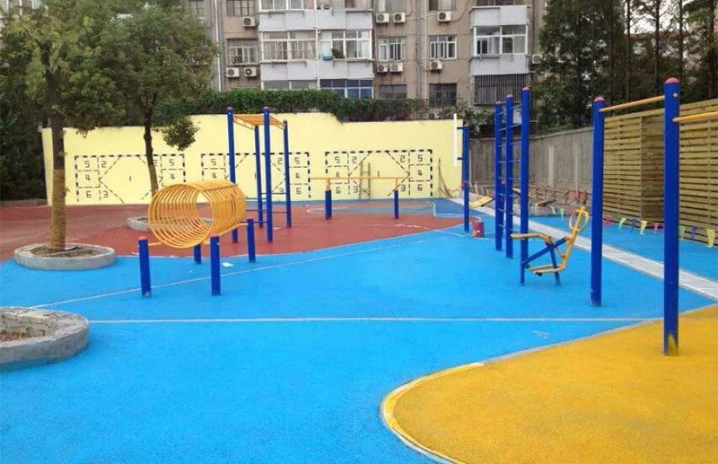 新疆乌鲁木齐彩色透水混凝土项目完工